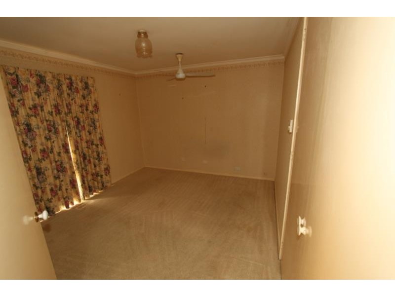 3 Burleigh Road, Melton VIC 3337