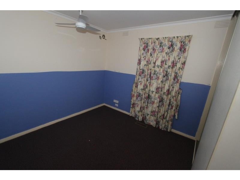 3 Burleigh Road, Melton VIC 3337