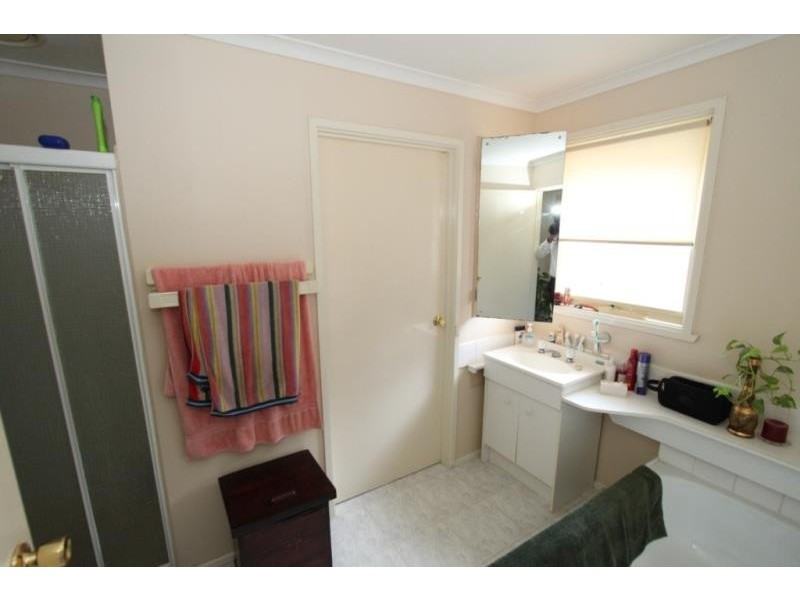 1 Norma Street, Melton VIC 3337