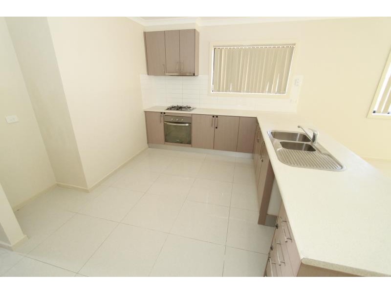 35 Banker street, Kurunjang VIC 3337