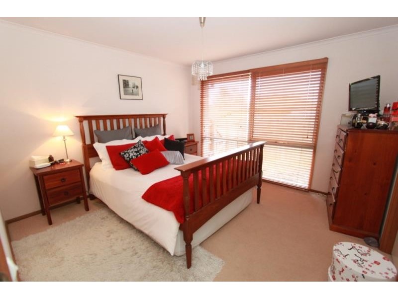 2 Marngo Court, Kurunjang VIC 3337