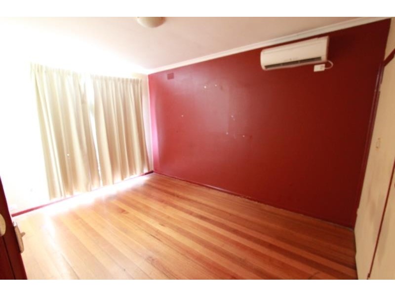 61 Oneils Road, Melton VIC 3337