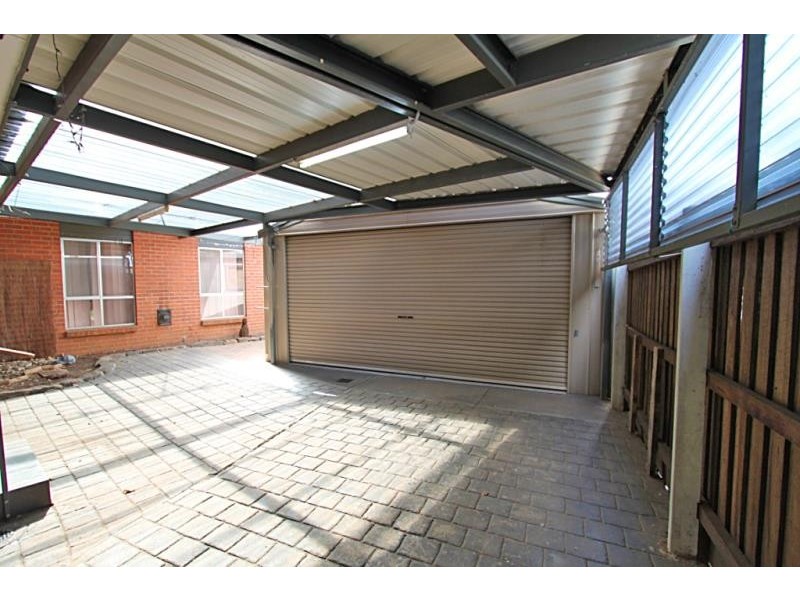 10 Glamis Place, Melton West VIC 3337