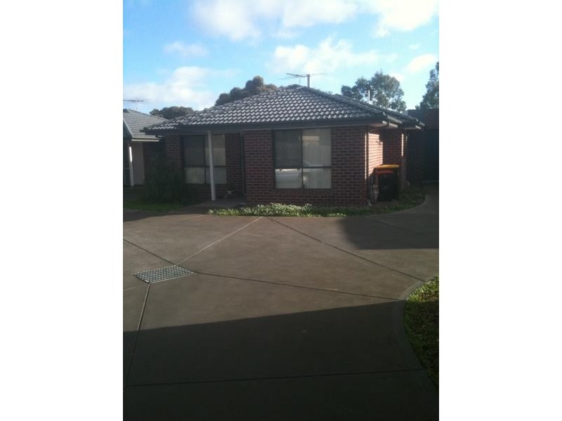 3/99 Vista Drive, Melton, Melton VIC 3337