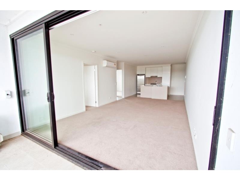 22/76 The Esplanade, Caroline Springs VIC 3023