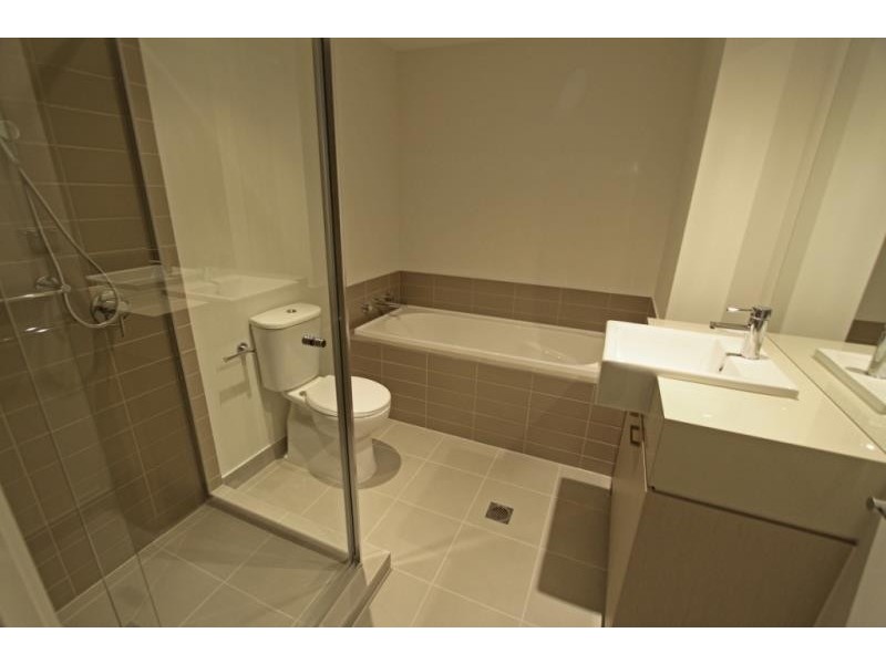 5/76 The Esplanade, Caroline Springs VIC 3023