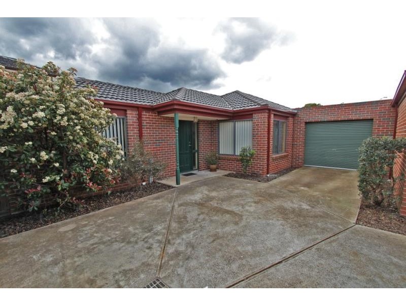 3/13 Lindsay Court, Melton VIC 3337