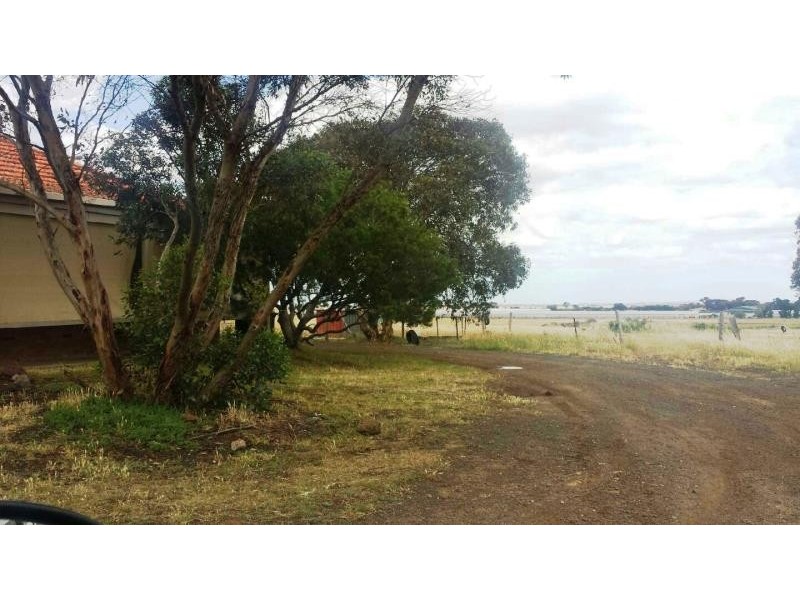 1004 Coburns Road, Melton VIC 3337
