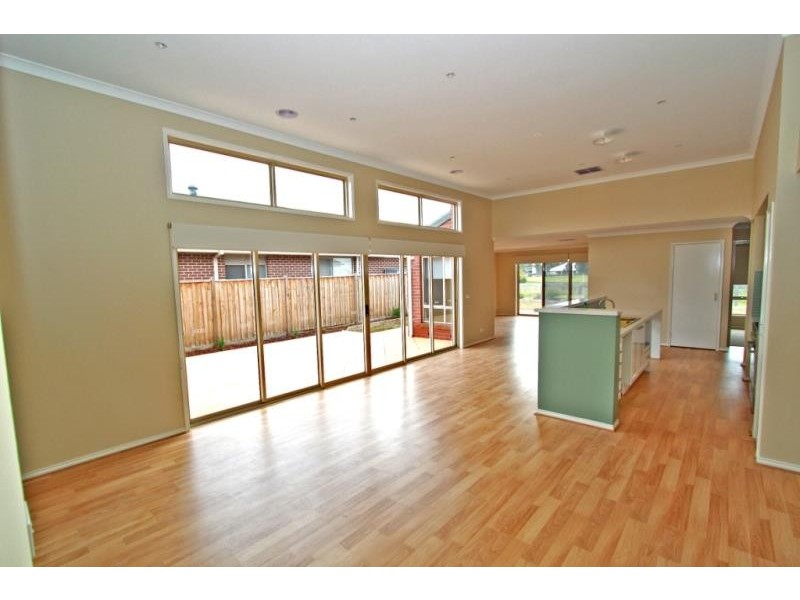 97 Lancefield Circuit, Eynesbury VIC 3338