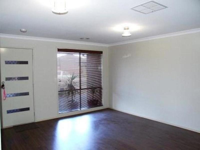 32 Merrystowe Way, Melton West VIC 3337