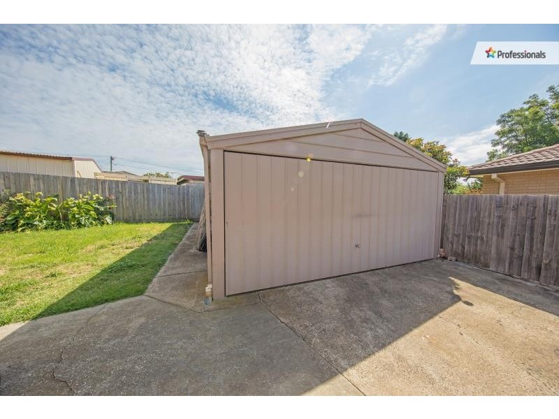 15 Hudson Place, Melton VIC 3337