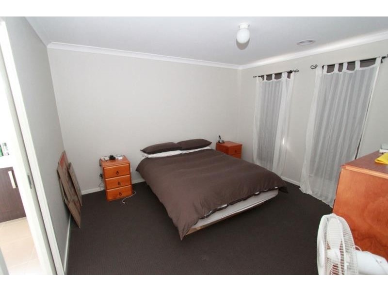 55 Longtree Drive, Melton West VIC 3337