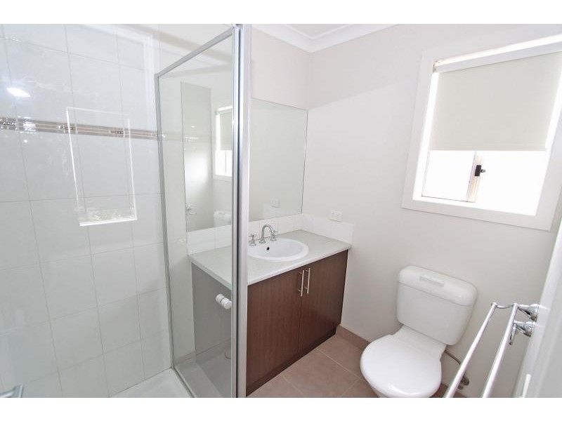 7 Lightfingers Street, Kurunjang VIC 3337