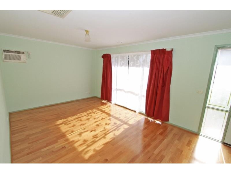 3 Momba close, Kurunjang VIC 3337