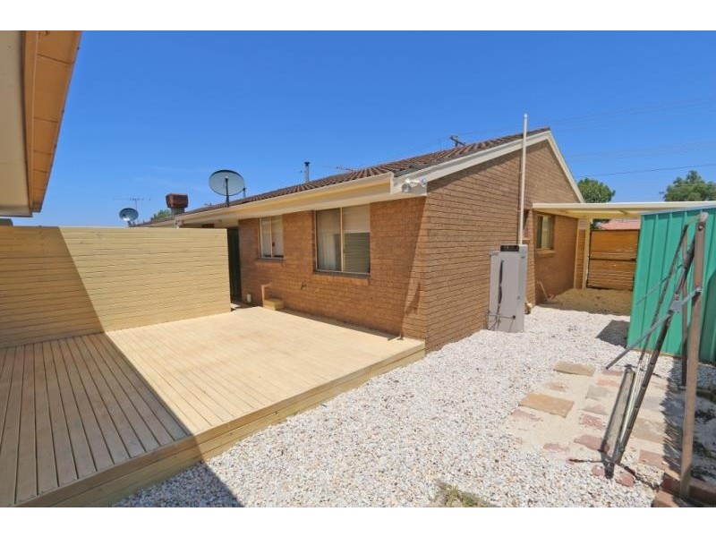 1/44A Palmerston Street, Melton VIC 3337