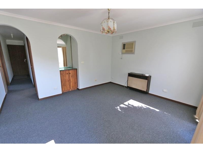 3/33-35 Henry Street, Melton VIC 3337