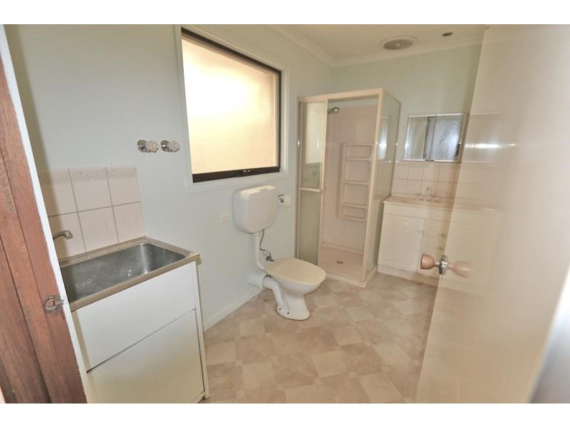 3/33-35 Henry Street, Melton VIC 3337