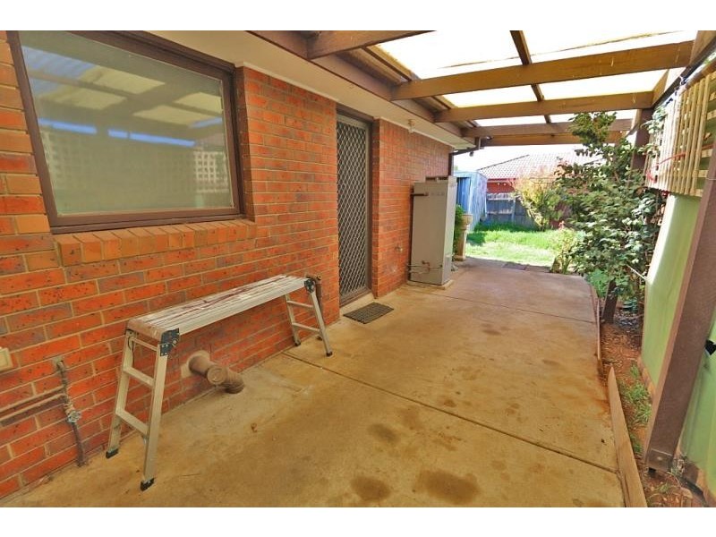 3/33-35 Henry Street, Melton VIC 3337