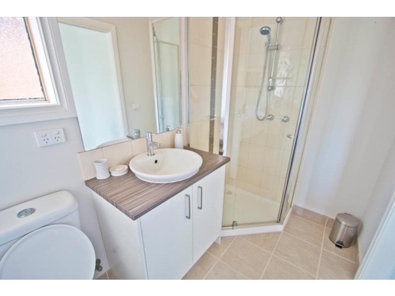 35 Walhalla Drive, Eynesbury VIC 3338