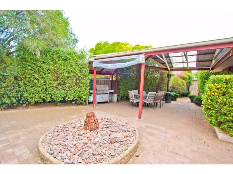 9 Kambar Court, Kurunjang VIC 3337