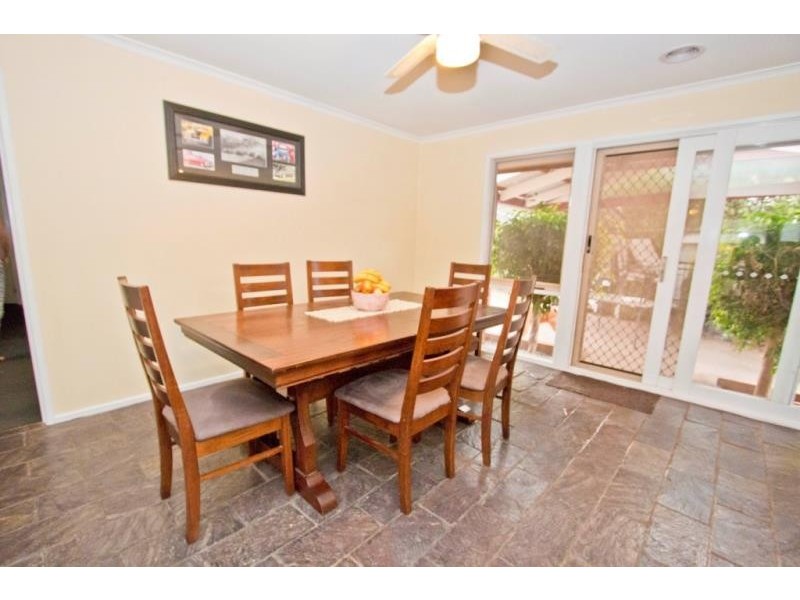 9 Kambar Court, Kurunjang VIC 3337