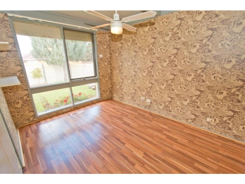 7 Murray Street, Melton South VIC 3338