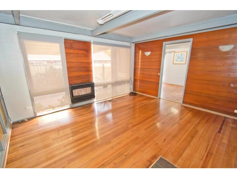 7 Murray Street, Melton South VIC 3338