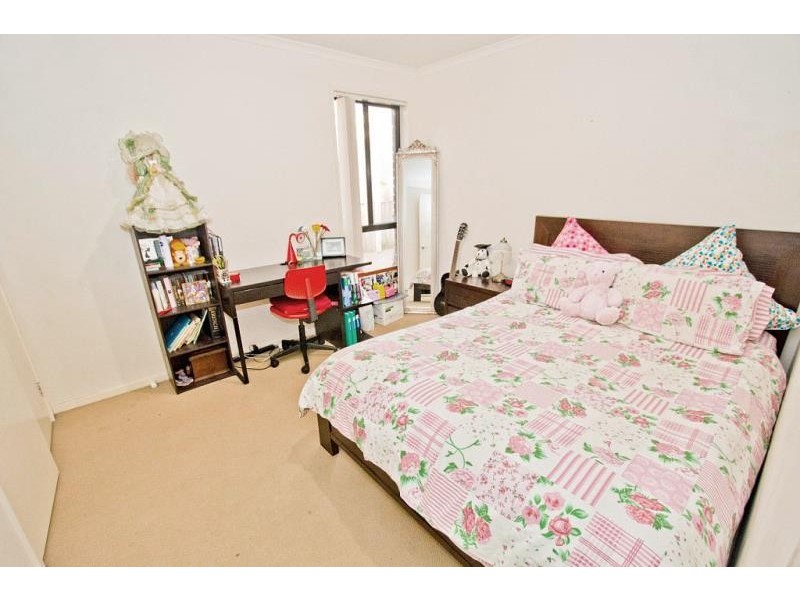 4 Rainsford Place, Melton West VIC 3337