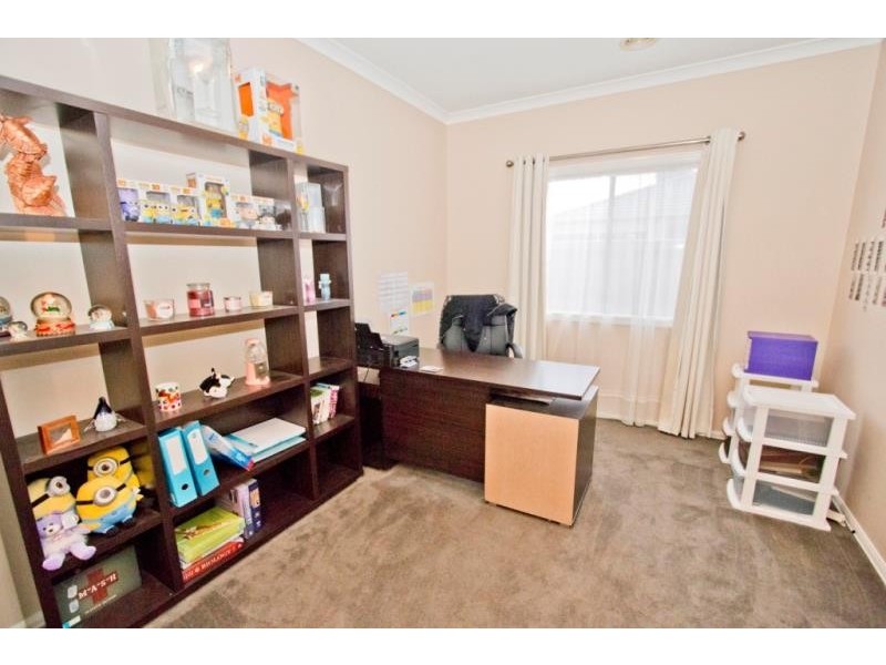 4 Stringybark Avenue, Brookfield VIC 3338