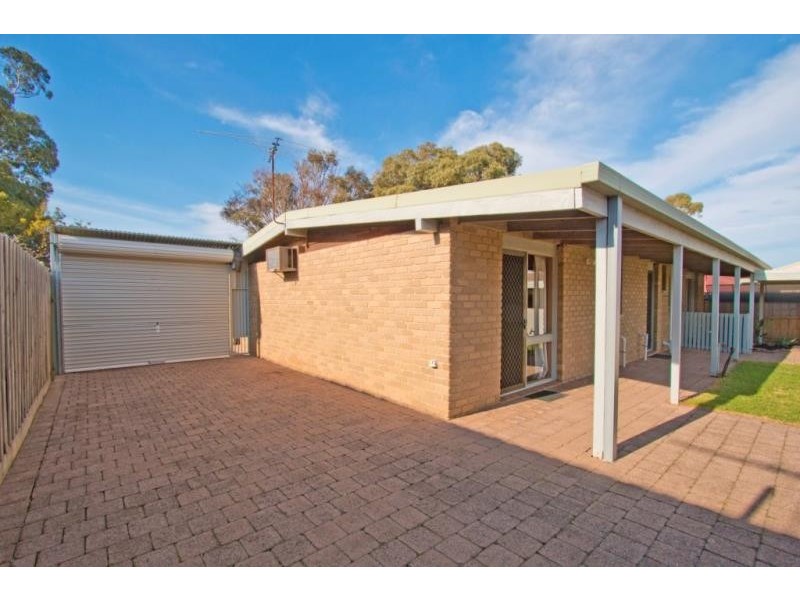 215 Gisborne Road, Melton VIC 3337