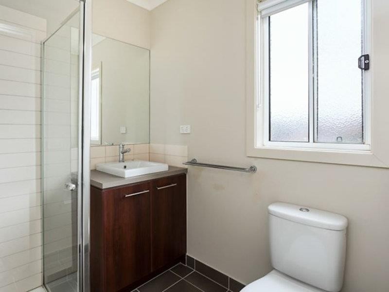 4 Piping Lane, Kurunjang VIC 3337