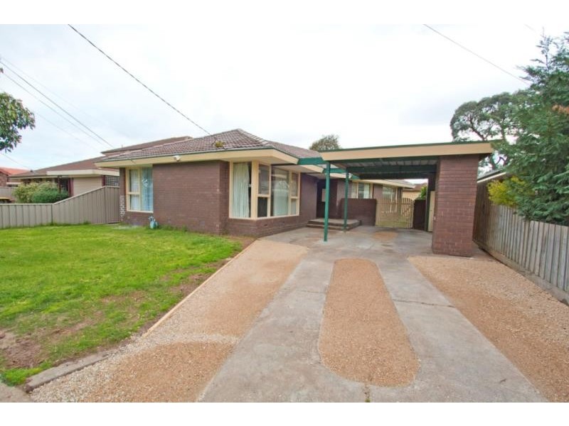 47 Bridgeford Crescent, Melton South VIC 3338