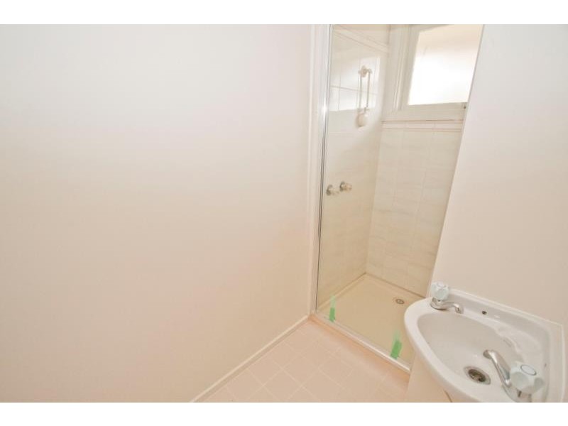 47 Bridgeford Crescent, Melton South VIC 3338