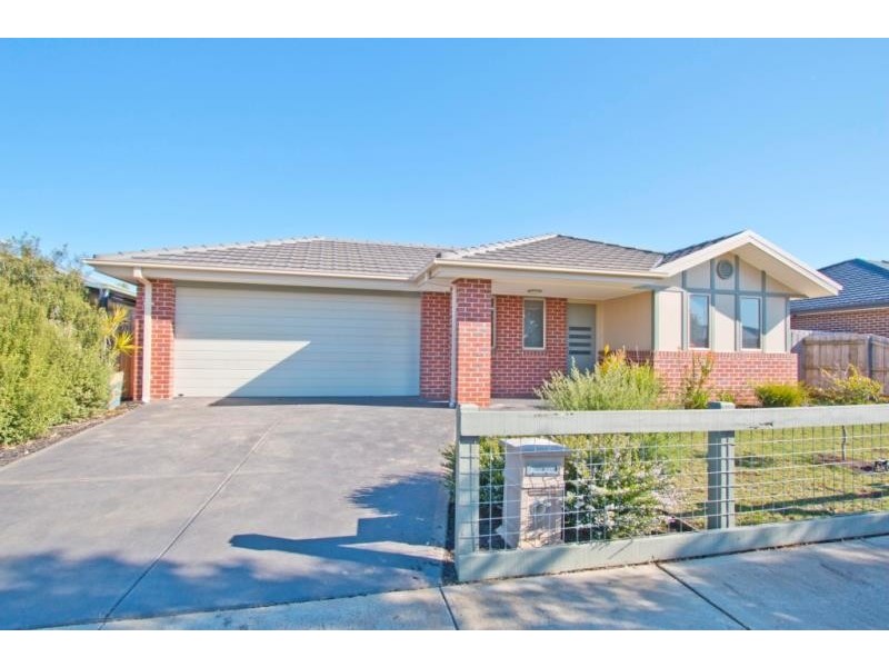 11 Creswick Avenue, Eynesbury VIC 3338