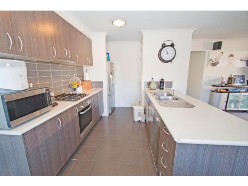 11 Creswick Avenue, Eynesbury VIC 3338