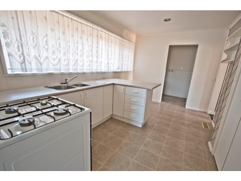 12 Milverton Street, Melton VIC 3337