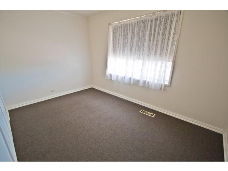 12 Milverton Street, Melton VIC 3337