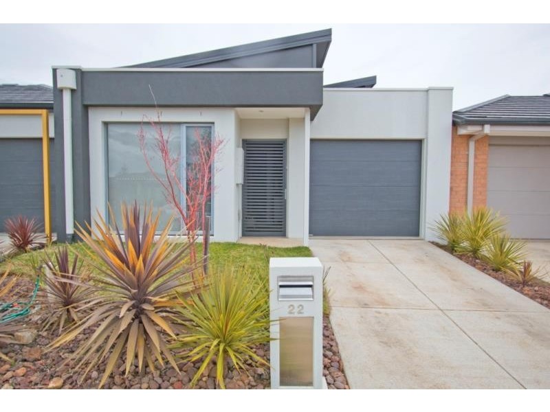 22 Parkleigh Drive, Kurunjang VIC 3337