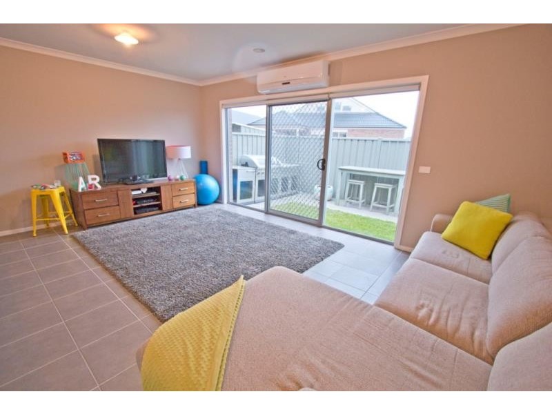 22 Parkleigh Drive, Kurunjang VIC 3337