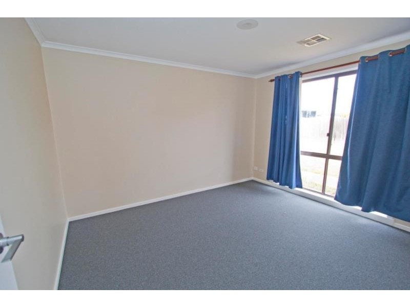 9 Priscilla Court, Melton West VIC 3337