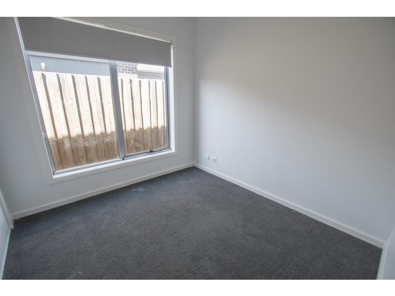 87 Kirkton Drive, Kurunjang VIC 3337