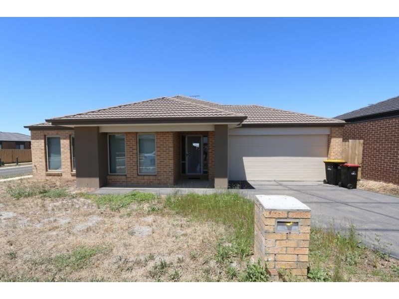 65 Oakpark Drive, Melton West VIC 3337