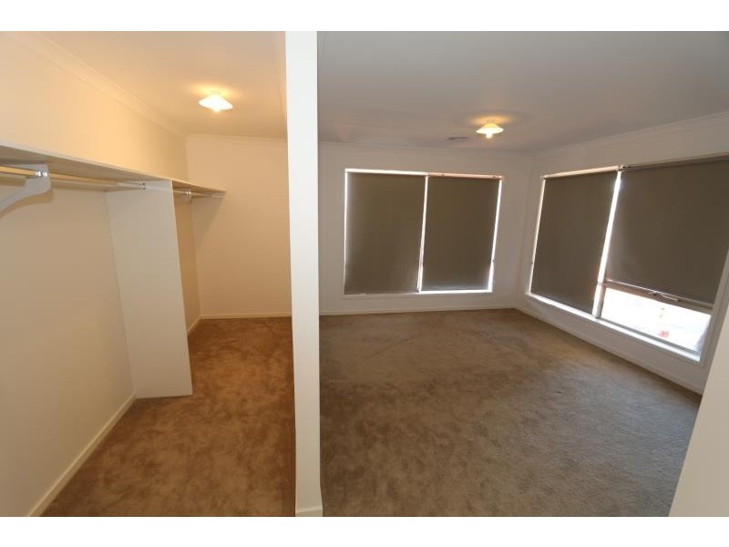 65 Oakpark Drive, Melton West VIC 3337