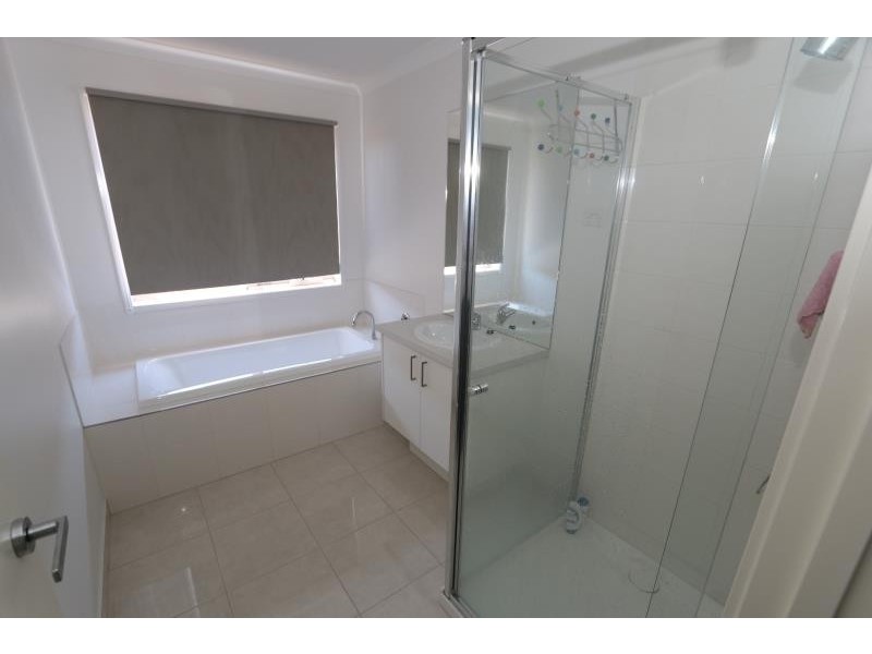 65 Oakpark Drive, Melton West VIC 3337