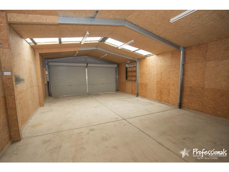 129 Exford Road, Melton South VIC 3338