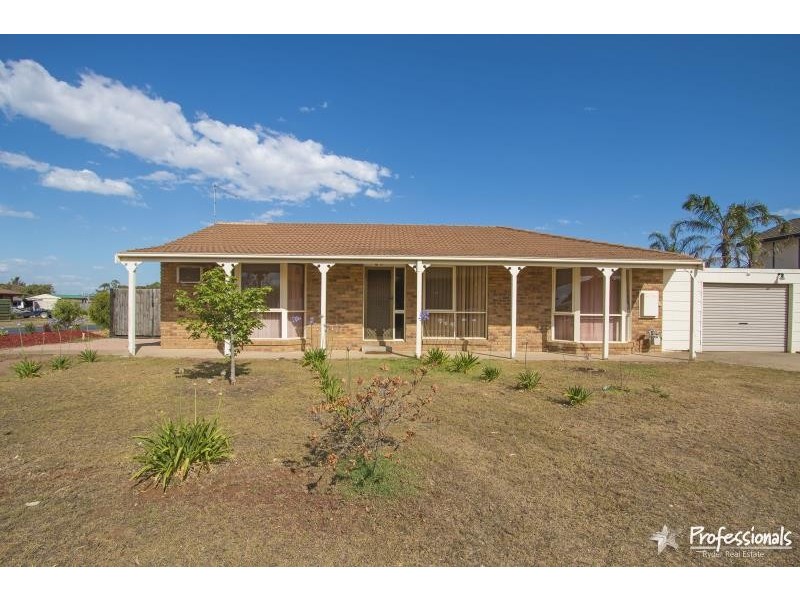 41 Blackdog, Brookfield VIC 3338