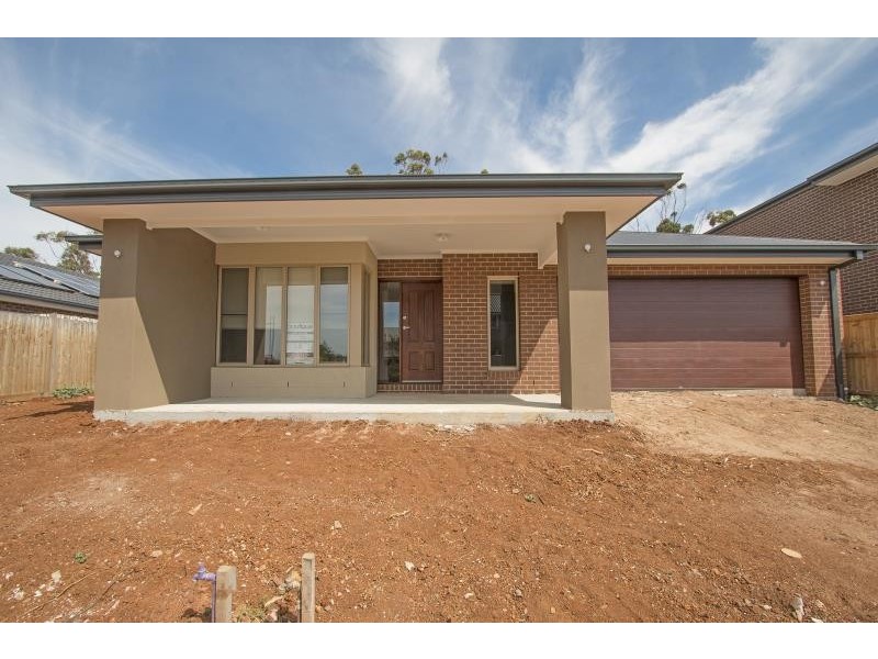 81 Lancefield Circuit, Eynesbury VIC 3338