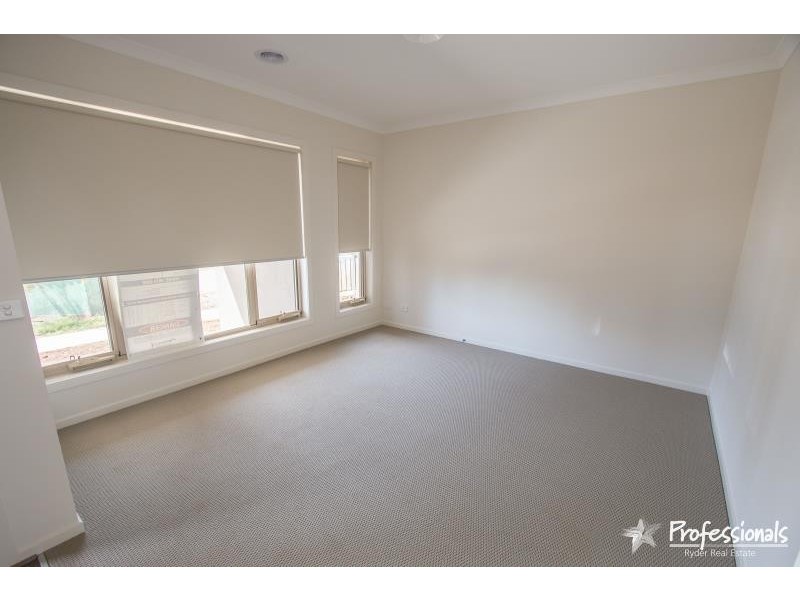81 Lancefield Circuit, Eynesbury VIC 3338