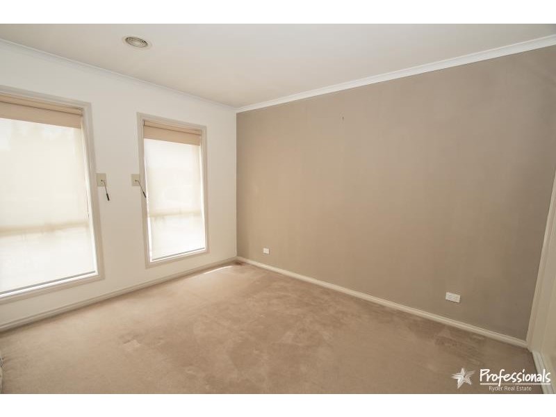 55 Kirkton Drive, Kurunjang VIC 3337