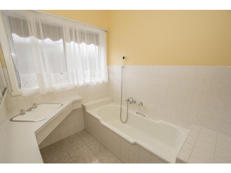 80 Oneils road, Melton VIC 3337